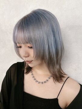 ノアル 大宮店(NOAHL) アイスブルー/レイヤーボブ　M