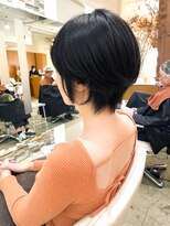 フォリア 吹田(Foria) 大人可愛いショート