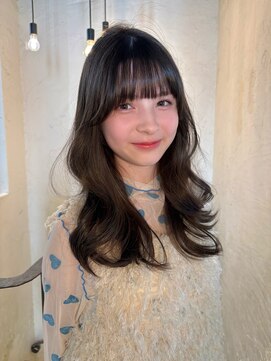 ベル 銀座並木通り店(Belle) 愛されバングのゆるふわロングヘア/透明感カラー