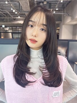 アルバム 新宿(ALBUM SHINJUKU) 韓国ヘア前髪カットロング顔周りレイヤー_F21408