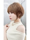 丸みショートボブ/レイヤー/20代30代40代50代/顔周りカット