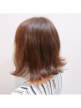 シャンプーボーイ ヒノ(SHAMPOO BOY Hino) ツヤツヤカラー☆外ハネボブ