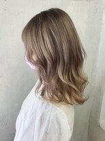 アイティー バイ アルバム 中野店(IT by ALBUM)&nbsp;ホワイトベージュ_ピンクベージュボブルフ_ba311902