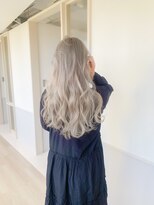 シェーン 仙台駅広瀬通店(schon)&nbsp;【schon】ベージュ×ミルクティー×前髪×イヤリングカラー