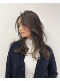 【なつみ】たっぷりレイヤーナチュラルブラウン細めハイライト