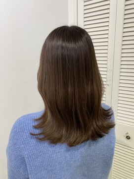 アドラーブル 万代店 (adorable) 【韓国風】くびれミディアムスタイル