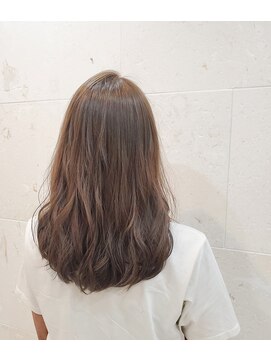 ラフューネ ヨコハマ(Raffune Yokohama) くすみブラウンカラー/Raffune yokohama/田中あずさ