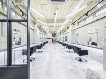 ザ パス 大名店(the path)の写真/こだわりの技術と丁寧なカウンセリングであなたの理想を叶えます♪お客様がリラックスできる空間をご提供◇