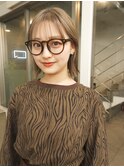 ケアブリーチハイトーンベージュカラーボブカット