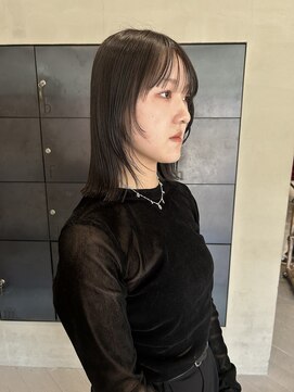 ヘアー アイス ルーチェ(HAIR ICI LUCE) グレーベージュ くすみカラー レイヤーカット ボブ 20代30代山中