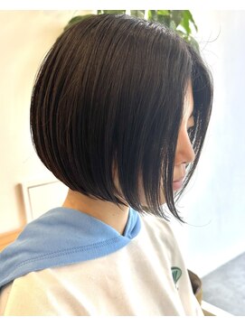 ビューエヒメ(VIEW EHIME) 小顔カットショートボブ大人可愛いアッシュオリーブ