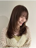 顔まわりレイヤー×ブラウンベージュ