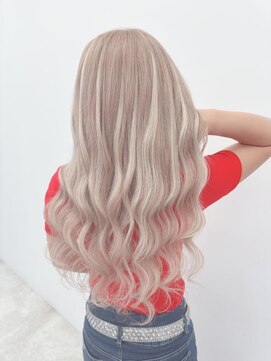 ロサ ファイブヘアー(Rosa..5Hair) とにかく派手に可愛く！ベージュ×ホワイト！