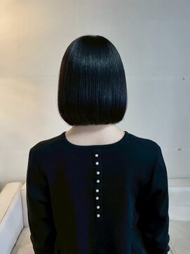 小顔ヘアの黒髪ボブスタイル/ボブヘア/ボブカット/黒髪ヘア/ボブ