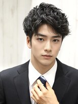 アース 天満橋店(HAIR & MAKE EARTH)&nbsp;冬カラー◎黒髪センターパート×ビジネスショート