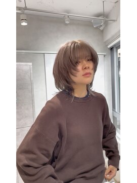 アッシュ 浜田山店(Ash) ウルフカット　鷹の羽カラー