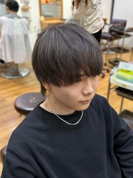 アリエッタ(aRietta) 名 【暗髪ブリーチ】 ダークグレージュメラウンドマッシュ