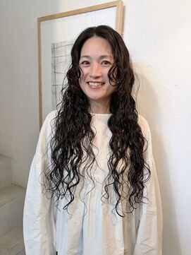 キーパーソン(kii person) person ×スパイラルパーマ