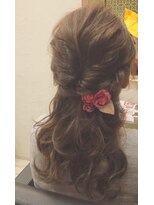 アボンド(ABOND)&nbsp;編み込みヘアアレンジ