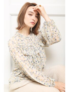 クラッチ ユニ(CLUTCH uni) くびれミディナチュラルワンカールボブg11