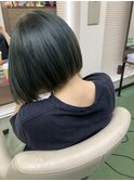 揺れるマットアッシュ