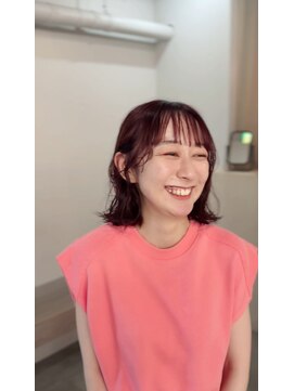 フルールデリズ(fleur de lis) くせ毛活かしボブ×カシスカラー