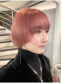 マッシュショートヘアピンクカラーペールピンク耳掛けショート