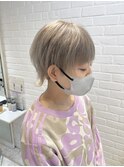 ハイライトカラーミルクティーベージュケアブリーチウルフボブ