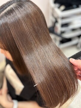 ヴィオラ トリコ(ViolaTrico) 髪質改善縮毛矯正/髪質改善カラーエステ/髪質改善トリートメント