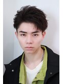 ビジネスヘア 刈り上げショート アップバング ガイルヘア