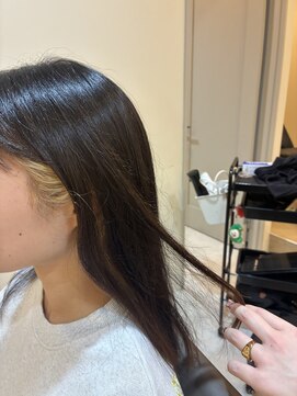 イヤリングカラー