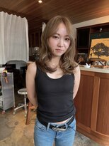リッシュ(riche) ヘーゼルベージュ