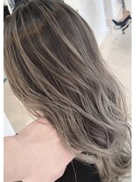 リベルテ 岡崎店(Liberte) 【バレイヤージュカラー】グレージュカラー