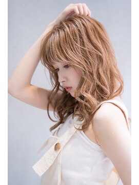 ケイト(kate) kate大宮　バニラハニーベージュ×ゆるウェーブ