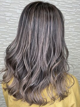 エイトヘアー(Ei8htHair) お客様スタイル02_バレイヤージュ