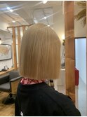 ROUIS 津田沼　ブリーチ2回～　切りっぱなしボブ　