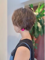 ウル(Ulu')&nbsp;カジュアルショート