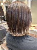 切りっぱなしボブ/ベージュカラー