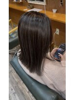 ヘアーサロン アトリエ(Hair salon ATORIE)&nbsp;セミロングヘアハイライトカラー