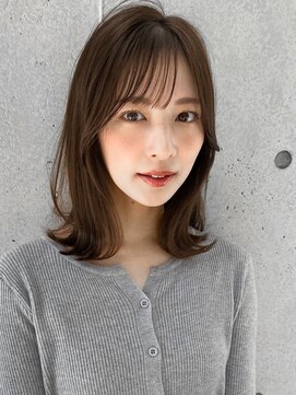 アグノス 青山(Agnos) ★大人ガーリーダークアッシュミディアムレイヤー似合わせカット