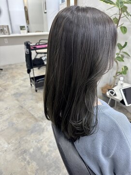 バブルス 溝の口(BUBBLES) オリーブグレージュ【BUBBLES溝の口】