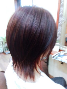 ヘア スタジオ ルーチェ(Hair studio Luce) ボルドーカラー　カット