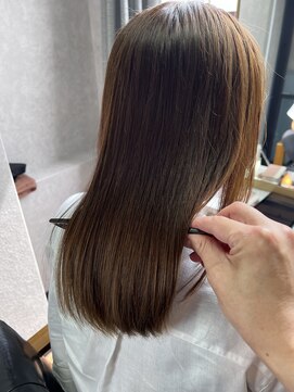 ロックス ヘアー ギャラリー(Rocks hair gallery) 髪質改善でつくる、まとまりのある上品ストレート