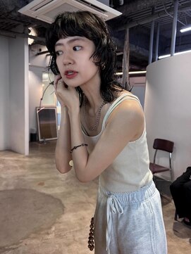 ナヌークカフラ(nanuk kafla) こなれた無造作パーマ◇地毛風ブラックカラー