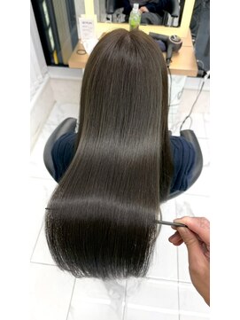 ルーシー 川越(LUCEY) 韓国ヘア/海外風レイヤー/レイヤーカット/ミディアム/髪質改善