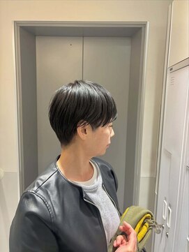 サロウィン 大宮(SALOWIN) 『刈り上げ女子』ハンサムショート