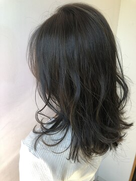 ビューティーリゾート アカヒゲ(Beauty Resort AKAHIGE) レイヤーミディ