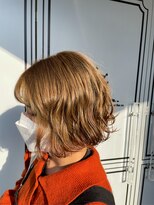 ベレッタ 楠葉店(veretta.)&nbsp;波巻きぱつ切り顎ラインボブ  喜多朝也/30代/40代/50代/金髪