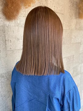 ミルヘアデザイン(mil hair design) ミルクティーベージュダブルカラーインナーカラーショートボブ