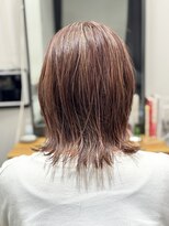 ナチュレル(NATUREL) 30.40.50.60代/白髪ぼかしハイライト/ミディアムレイヤー[江坂駅